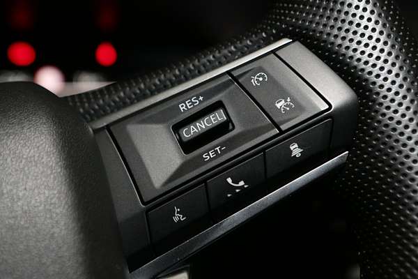 2024 Mitsubishi Outlander LS ZM