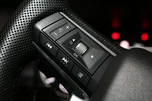 2024 Mitsubishi Outlander LS ZM