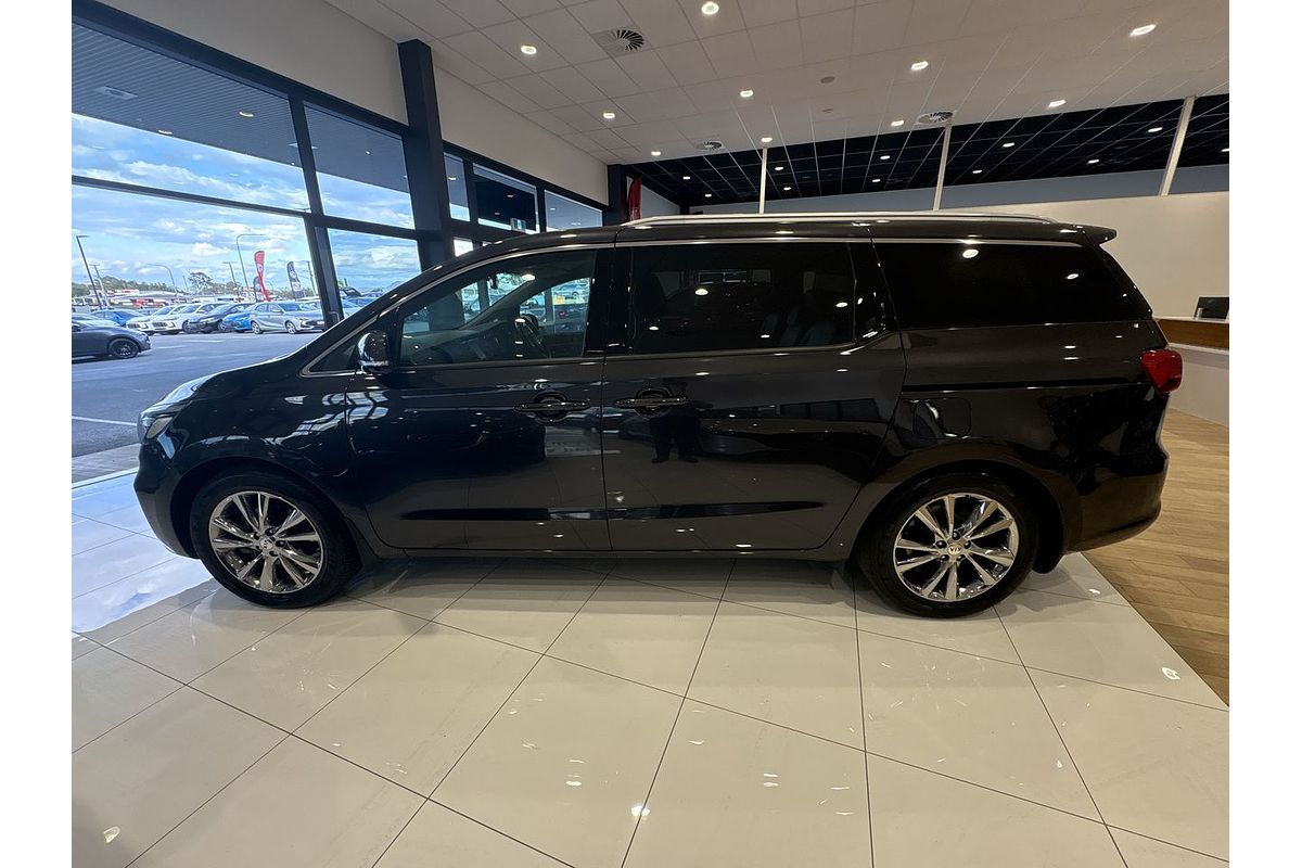 2020 Kia Carnival Platinum YP