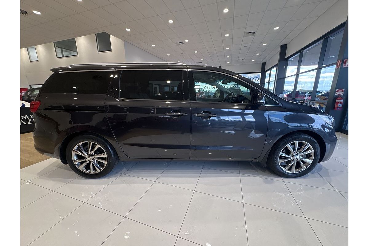 2020 Kia Carnival Platinum YP