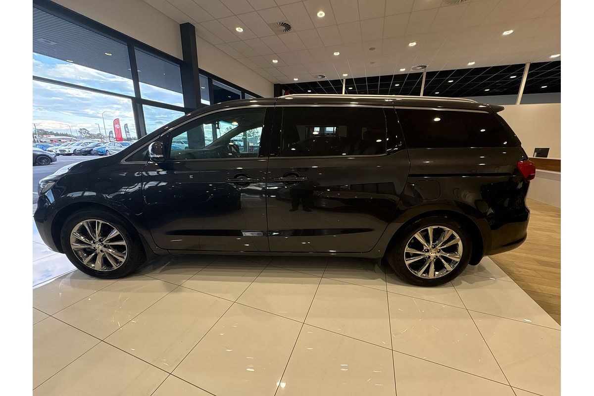 2020 Kia Carnival Platinum YP