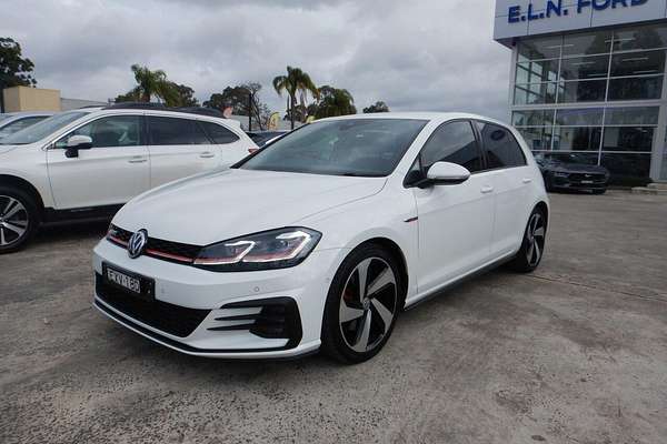 2017 Volkswagen Golf GTI 7.5
