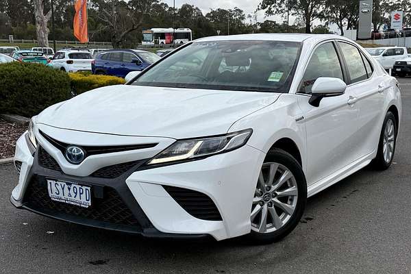 2020 Toyota Camry Ascent Sport AXVH70R