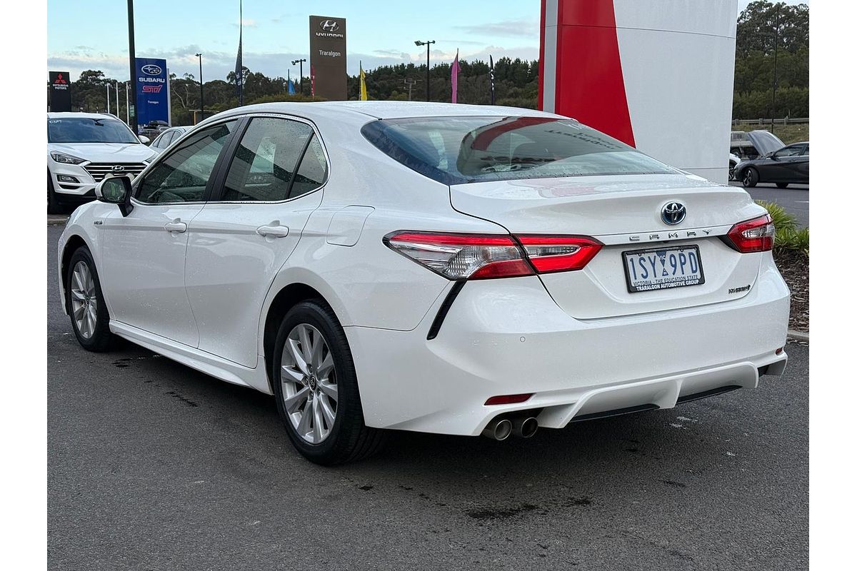 2020 Toyota Camry Ascent Sport AXVH70R