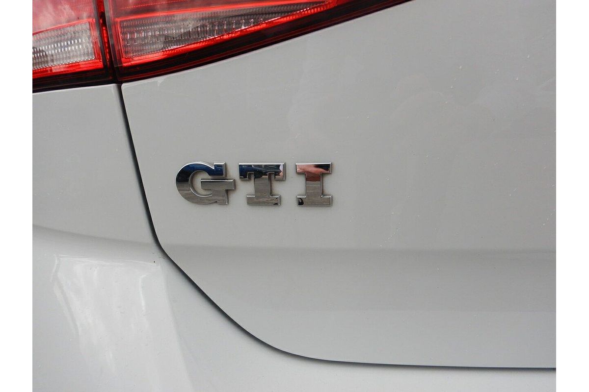 2017 Volkswagen Golf GTI 7.5