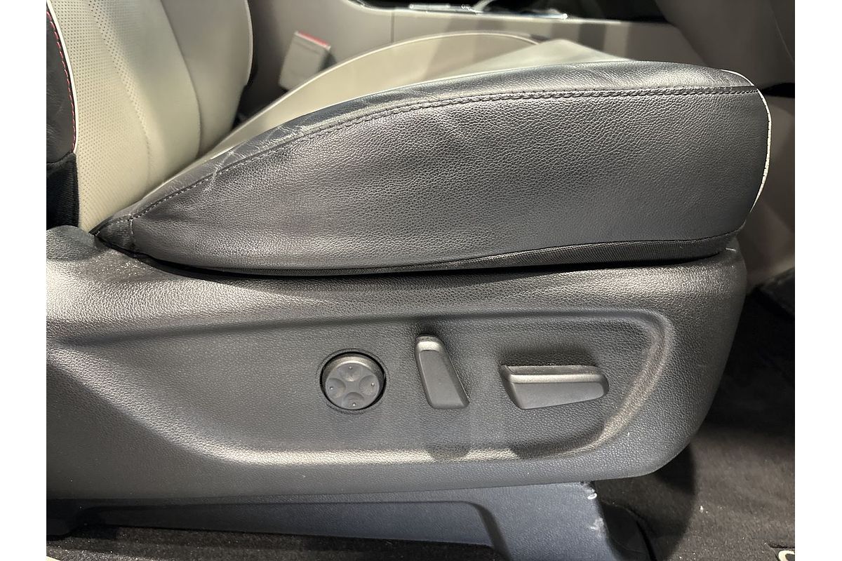 2020 Kia Carnival Platinum YP