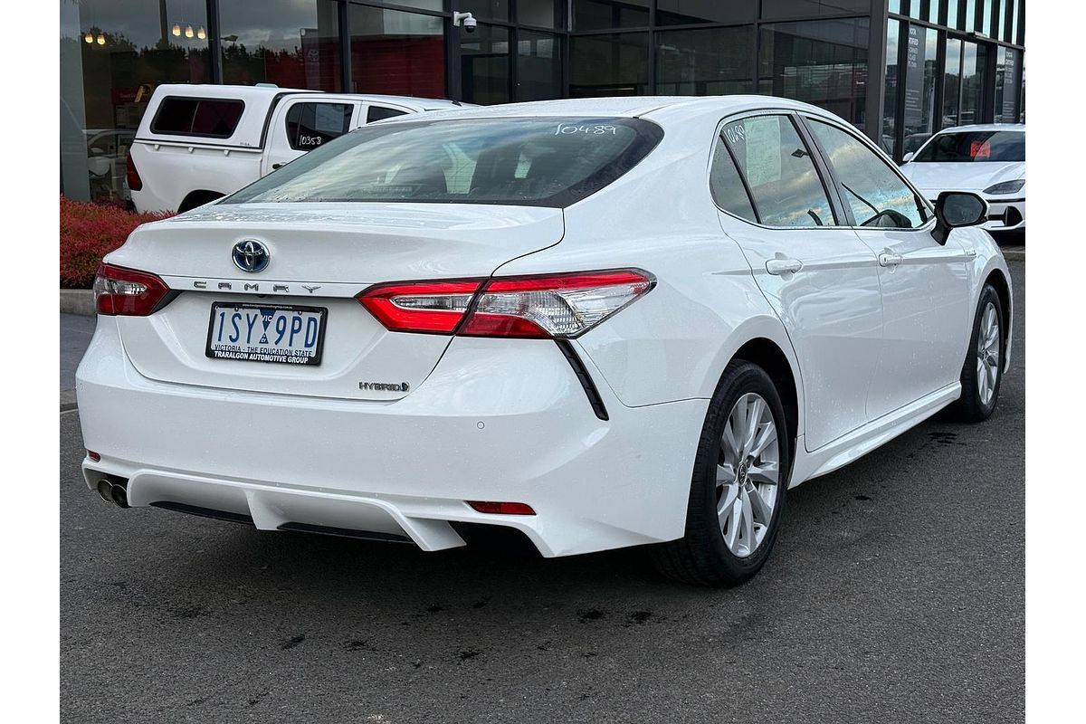 2020 Toyota Camry Ascent Sport AXVH70R