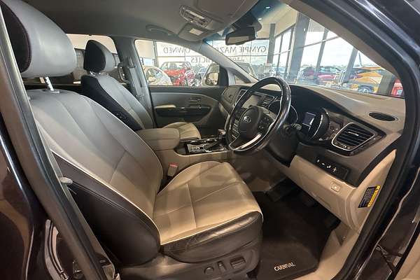2020 Kia Carnival Platinum YP