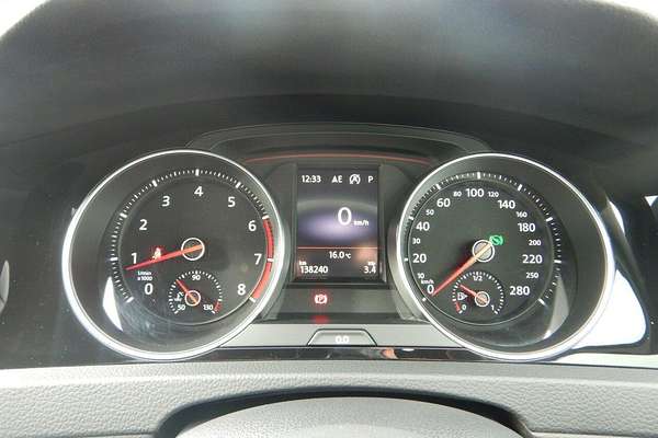 2017 Volkswagen Golf GTI 7.5
