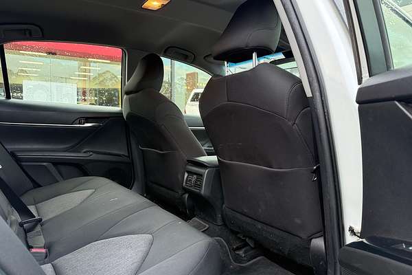 2020 Toyota Camry Ascent Sport AXVH70R