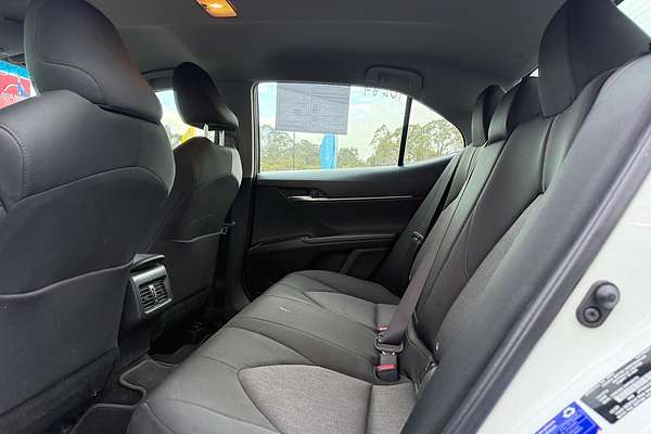 2020 Toyota Camry Ascent Sport AXVH70R