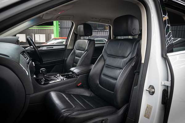 2017 Volkswagen Touareg V6 TDI Adventure 7P