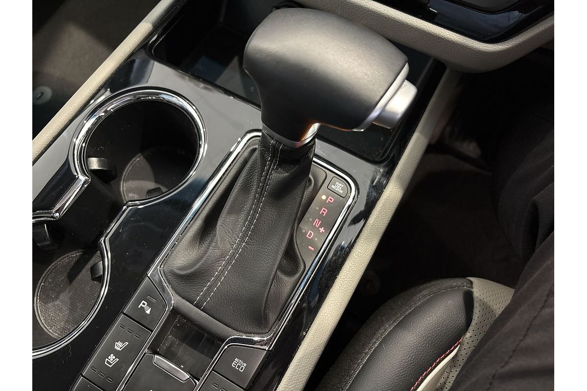 2020 Kia Carnival Platinum YP