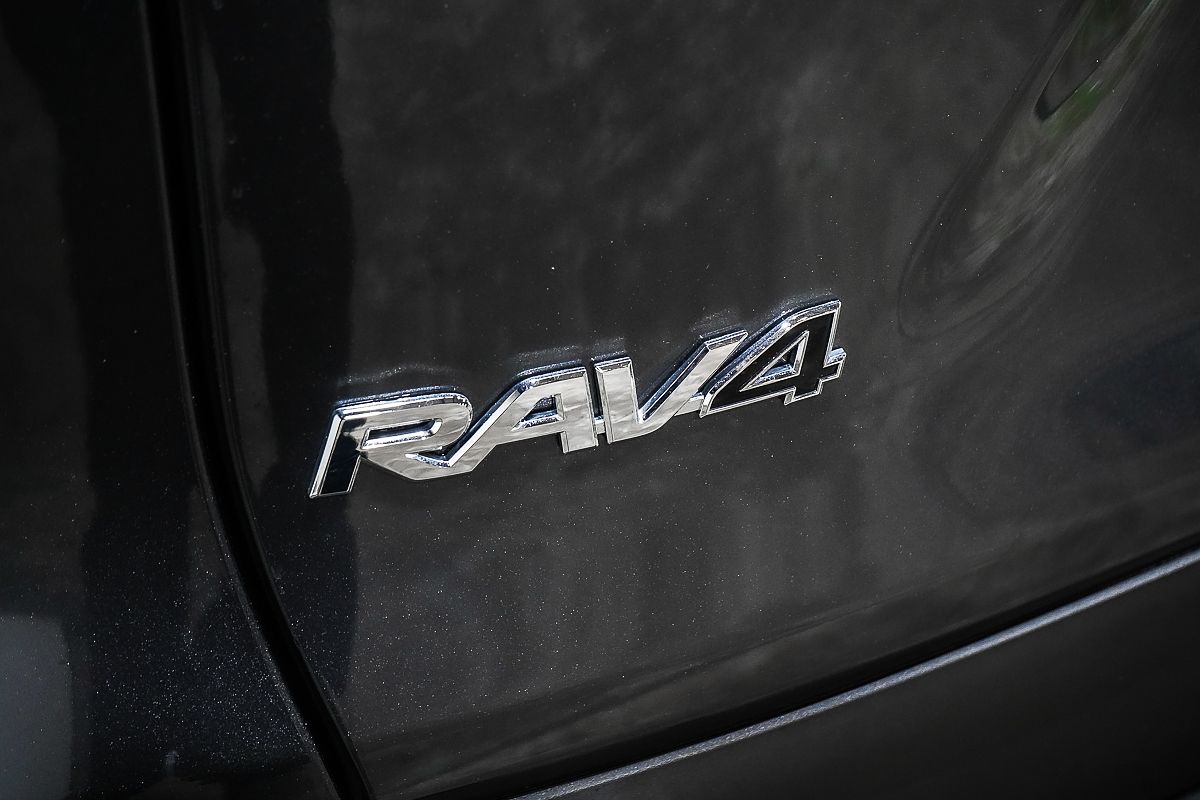 2024 Toyota RAV4 Cruiser AXAH54R