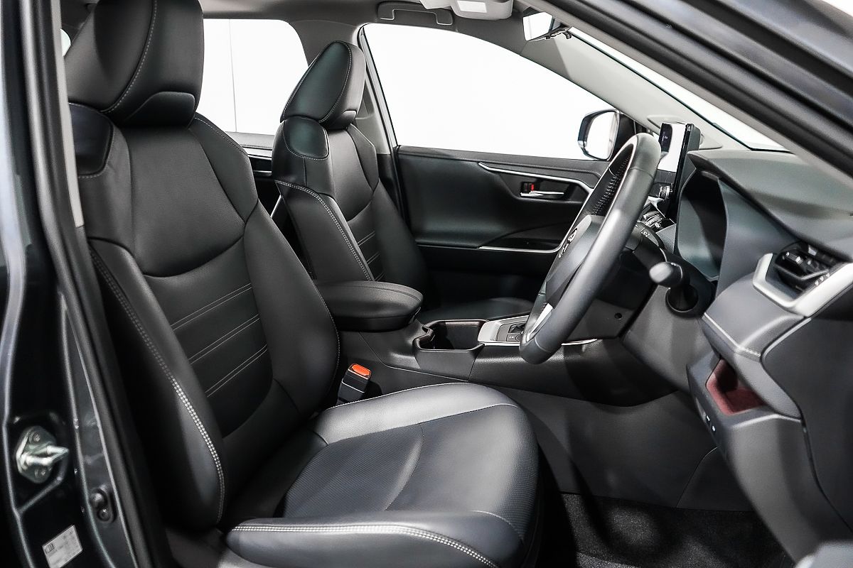 2024 Toyota RAV4 Cruiser AXAH54R