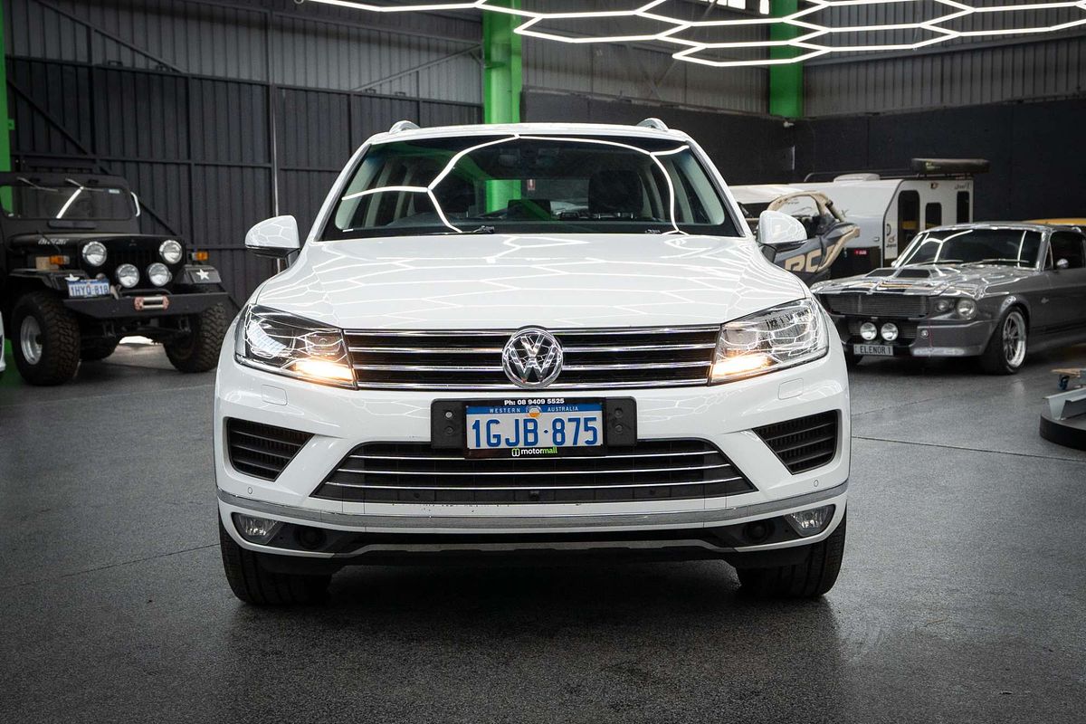 2017 Volkswagen Touareg V6 TDI Adventure 7P