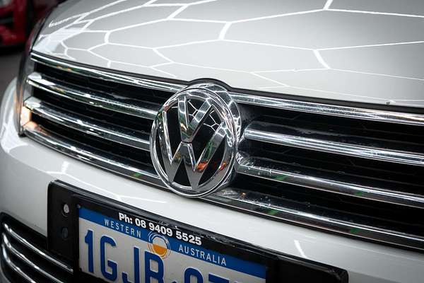 2017 Volkswagen Touareg V6 TDI Adventure 7P