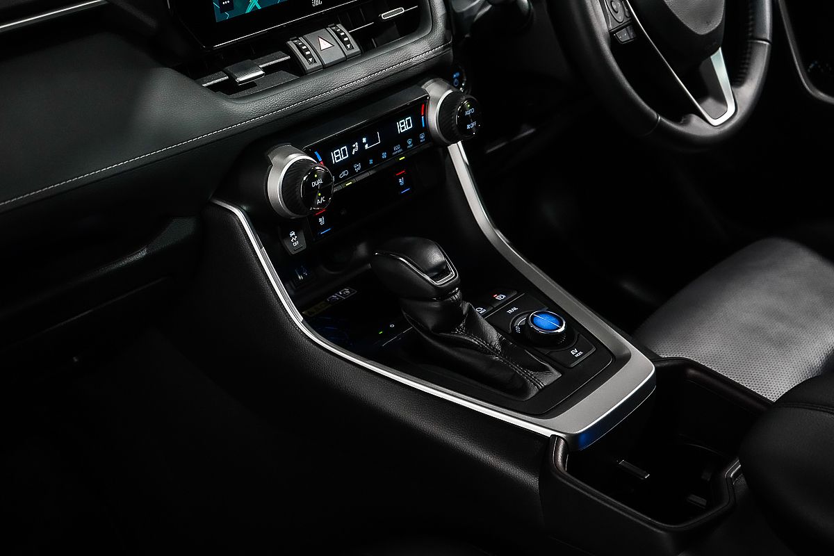 2024 Toyota RAV4 Cruiser AXAH54R