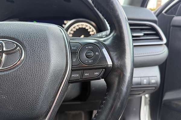 2020 Toyota Camry Ascent Sport AXVH70R