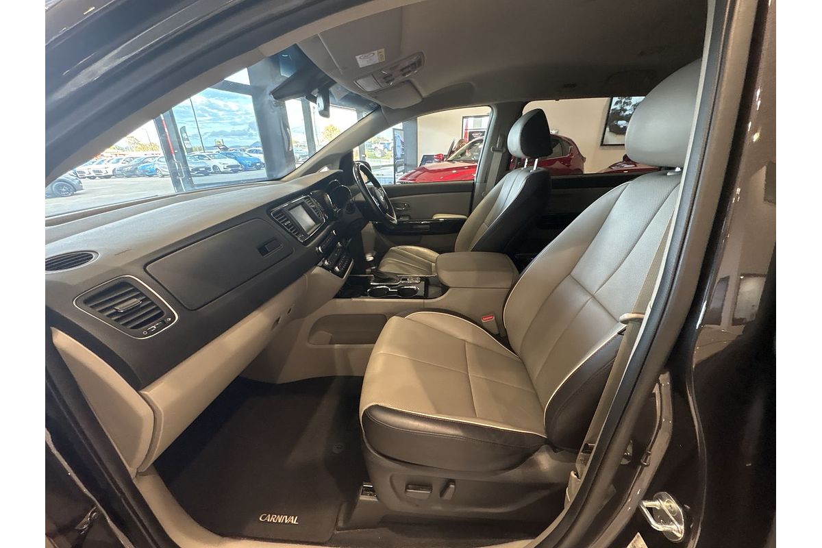 2020 Kia Carnival Platinum YP