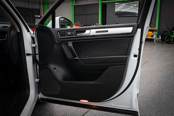 2017 Volkswagen Touareg V6 TDI Adventure 7P