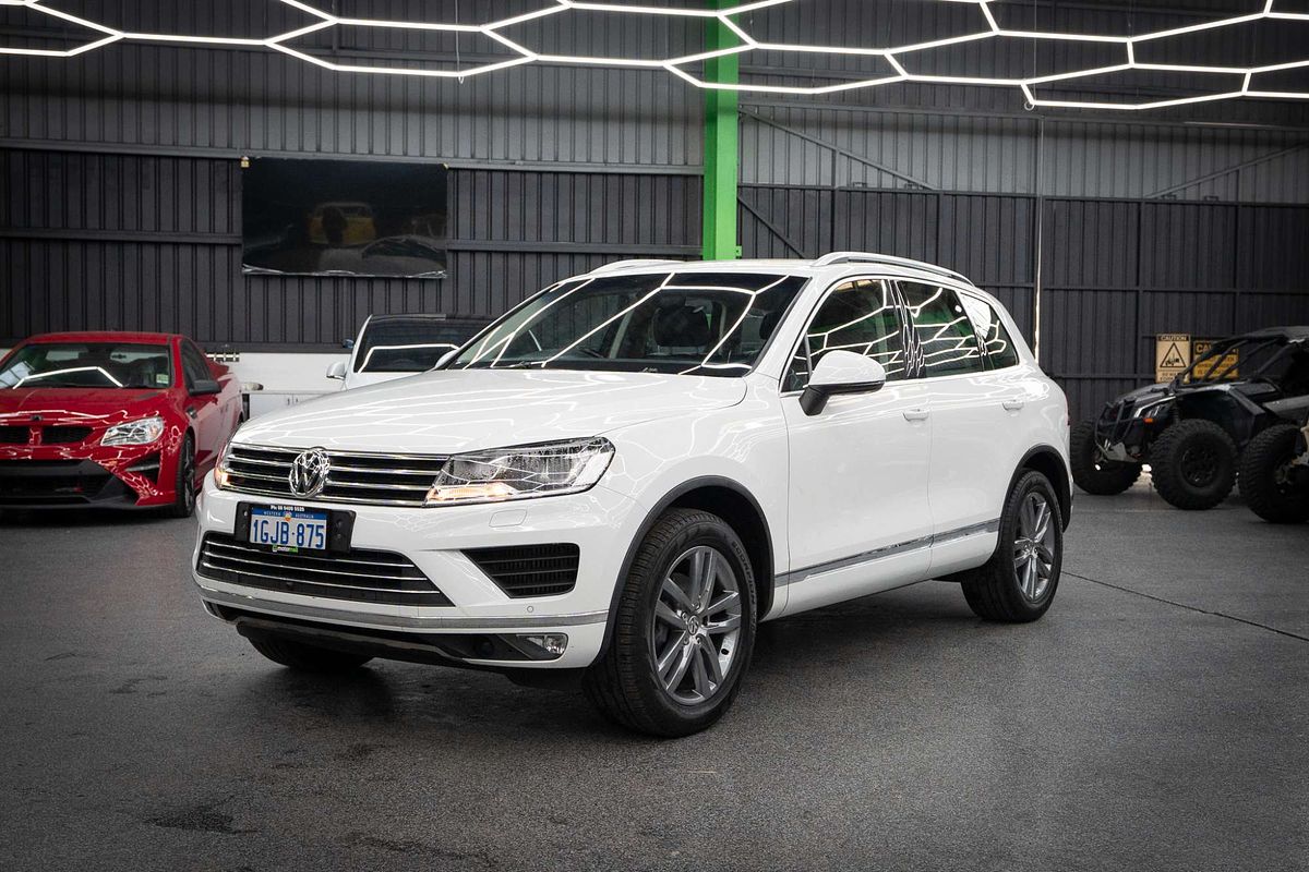 2017 Volkswagen Touareg V6 TDI Adventure 7P