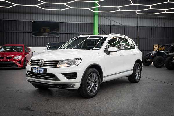 2017 Volkswagen Touareg V6 TDI Adventure 7P