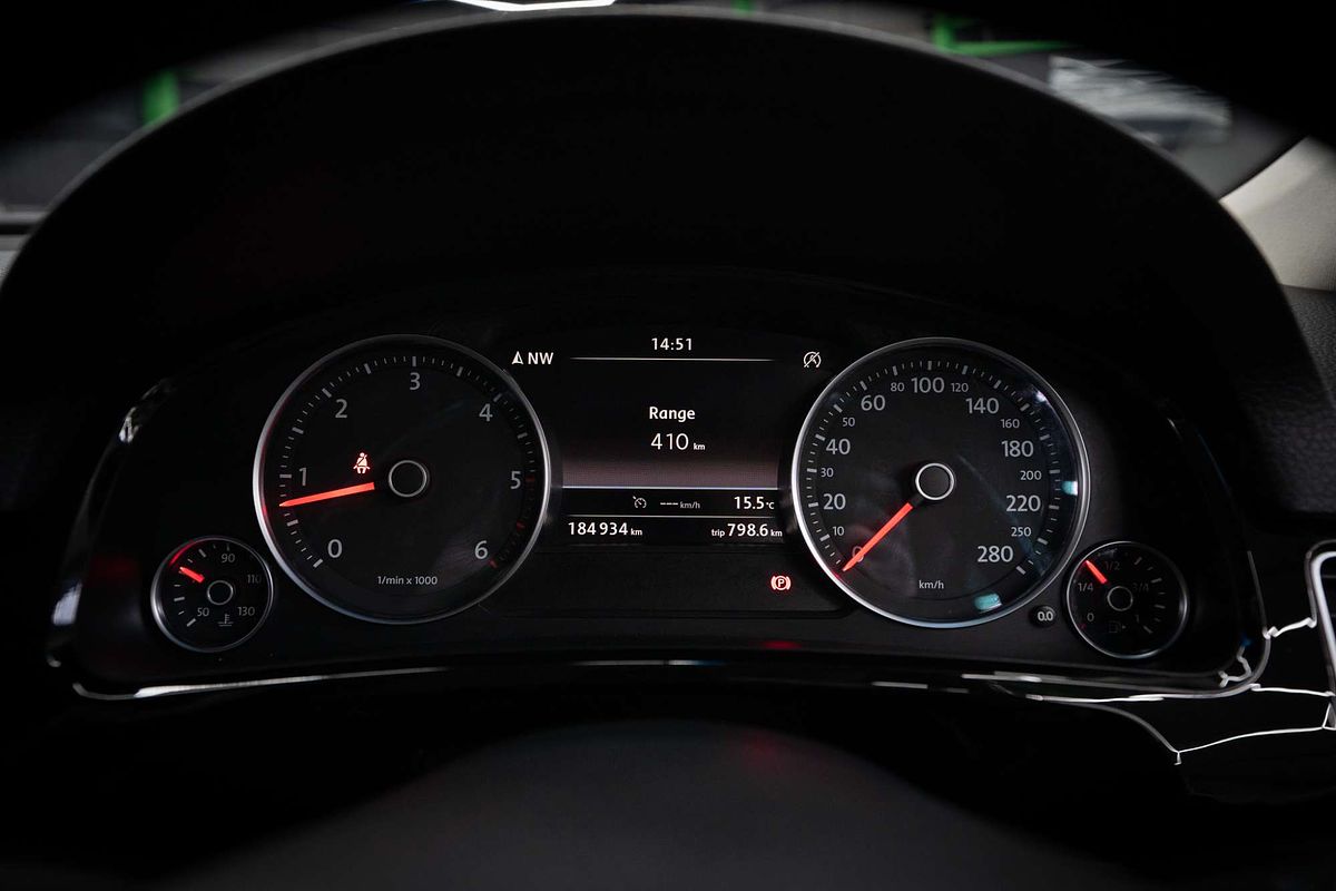 2017 Volkswagen Touareg V6 TDI Adventure 7P