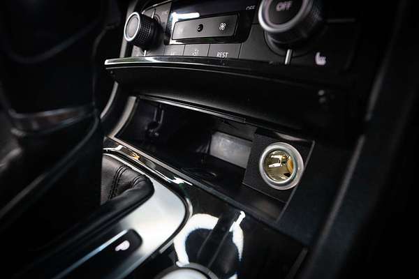 2017 Volkswagen Touareg V6 TDI Adventure 7P