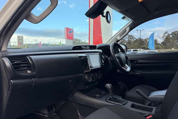 2021 Toyota Hilux Workmate GUN125R 4X4