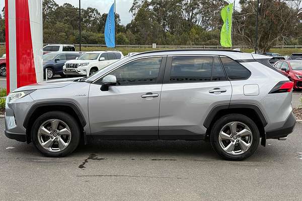 2020 Toyota RAV4 GXL AXAH52R