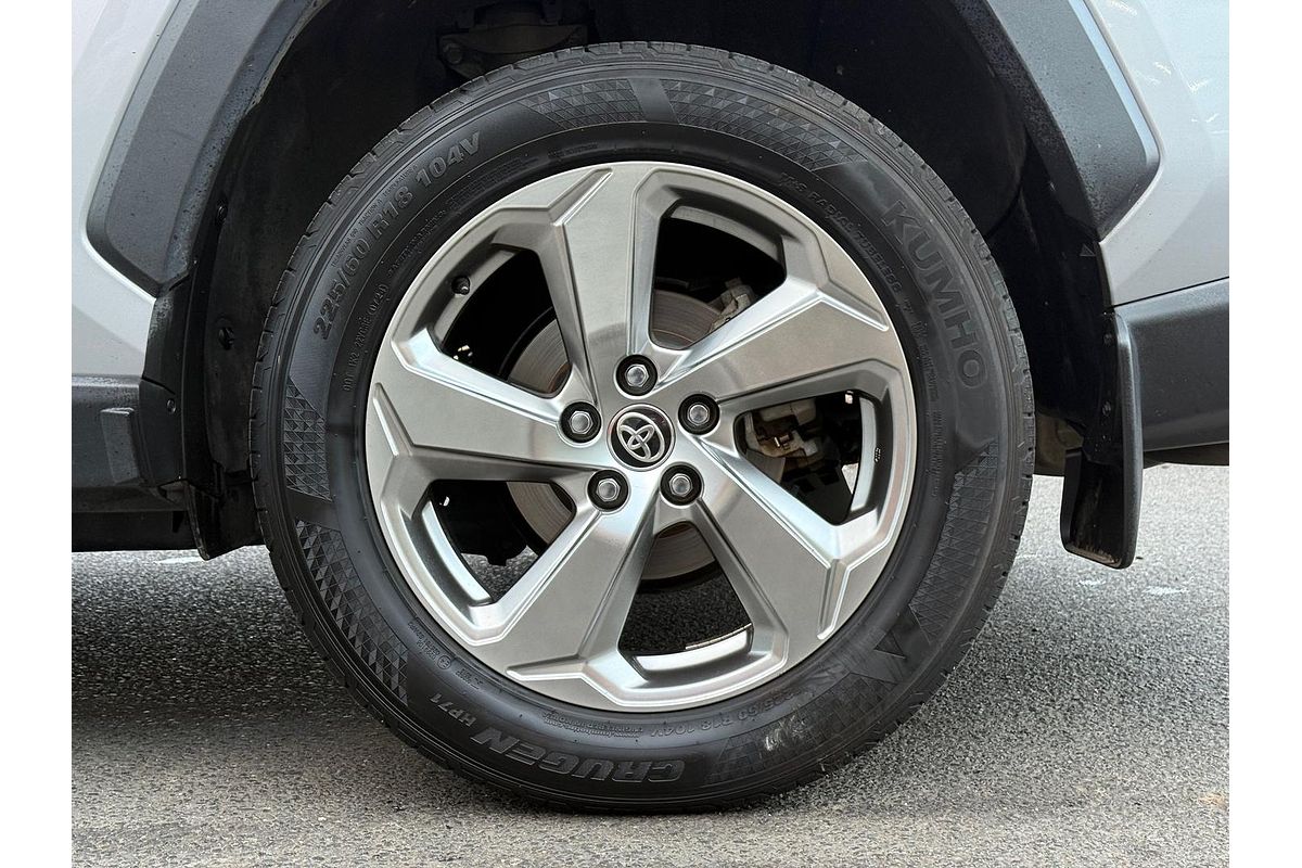 2020 Toyota RAV4 GXL AXAH52R