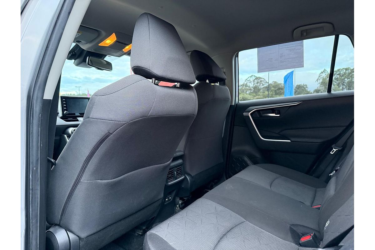 2020 Toyota RAV4 GXL AXAH52R