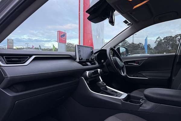 2020 Toyota RAV4 GXL AXAH52R
