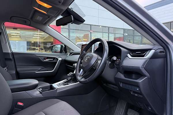 2020 Toyota RAV4 GXL AXAH52R