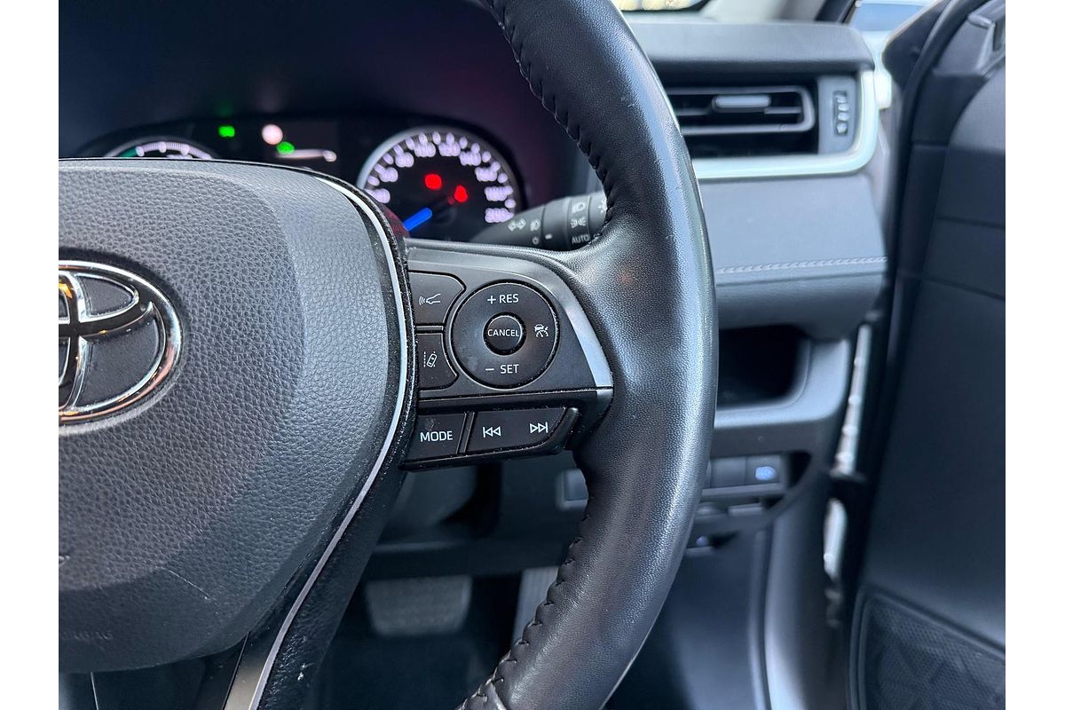 2020 Toyota RAV4 GXL AXAH52R
