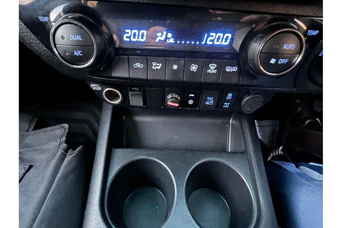 2022 Toyota Hilux SR5 GUN126R 4X4