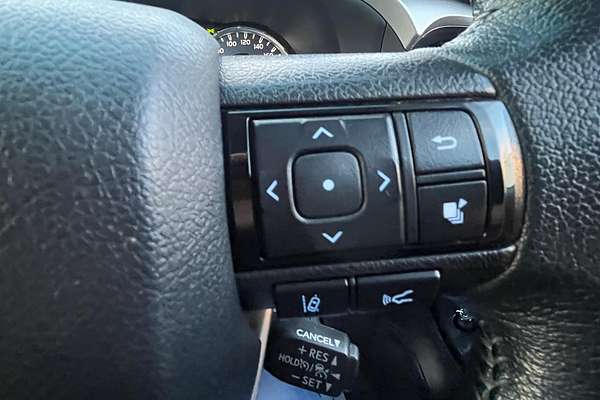 2022 Toyota Hilux SR5 GUN126R 4X4