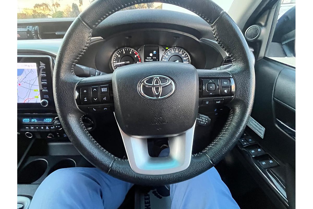2022 Toyota Hilux SR5 GUN126R 4X4