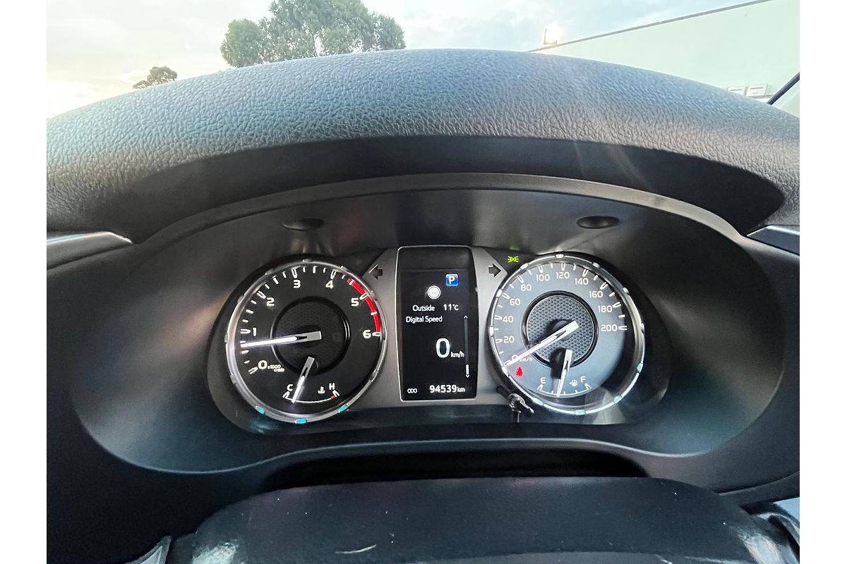 2022 Toyota Hilux SR5 GUN126R 4X4