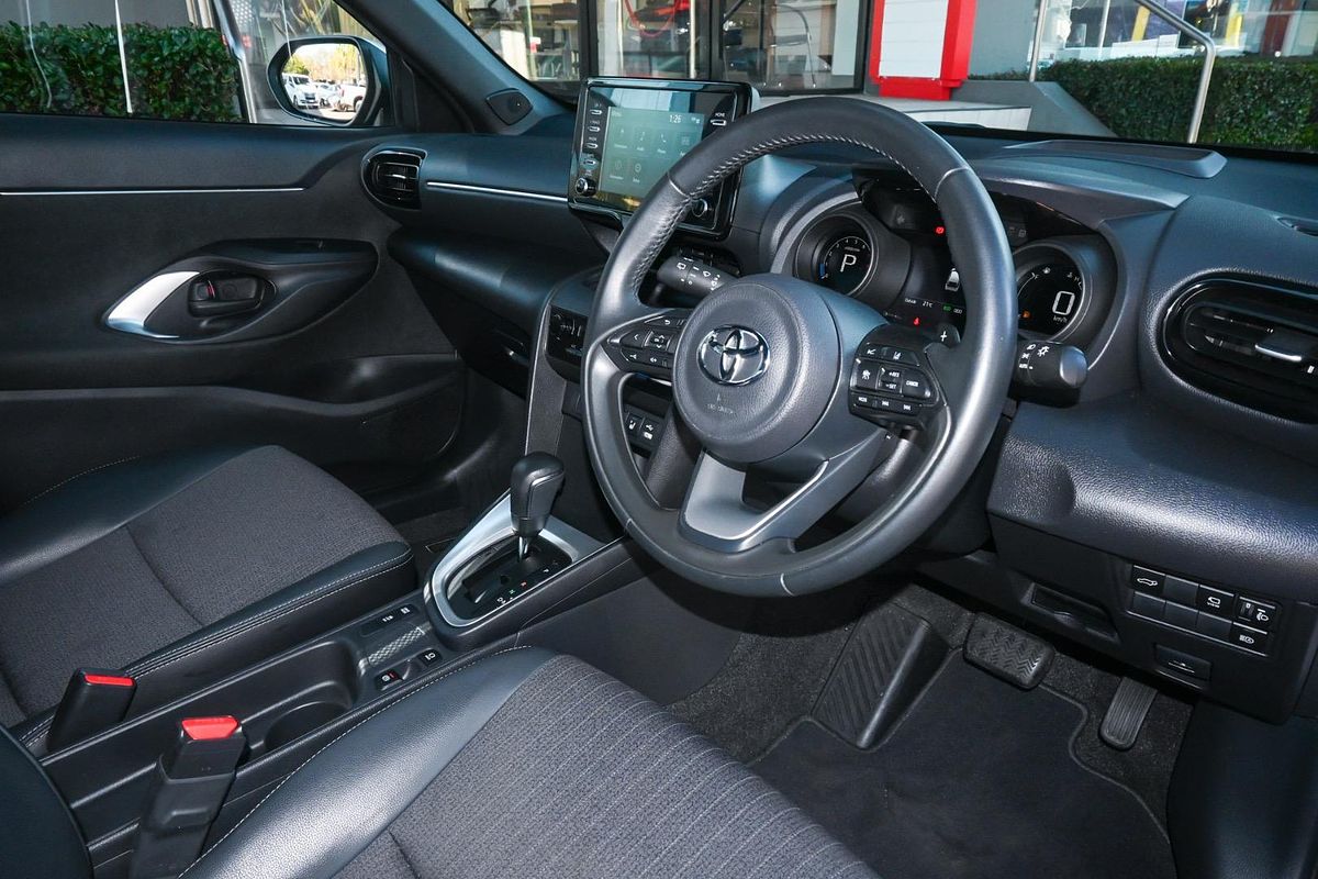 2023 Toyota Yaris Cross Urban MXPB10R