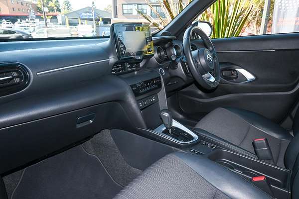 2023 Toyota Yaris Cross Urban MXPB10R