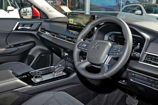 2025 Mitsubishi Outlander Aspire ZM