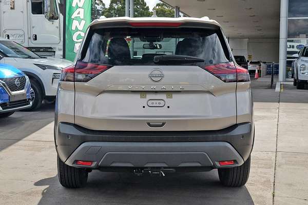 2024 Nissan X-TRAIL ST-L T33