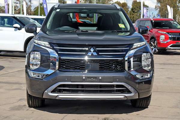 2025 Mitsubishi Outlander Exceed Tourer ZM