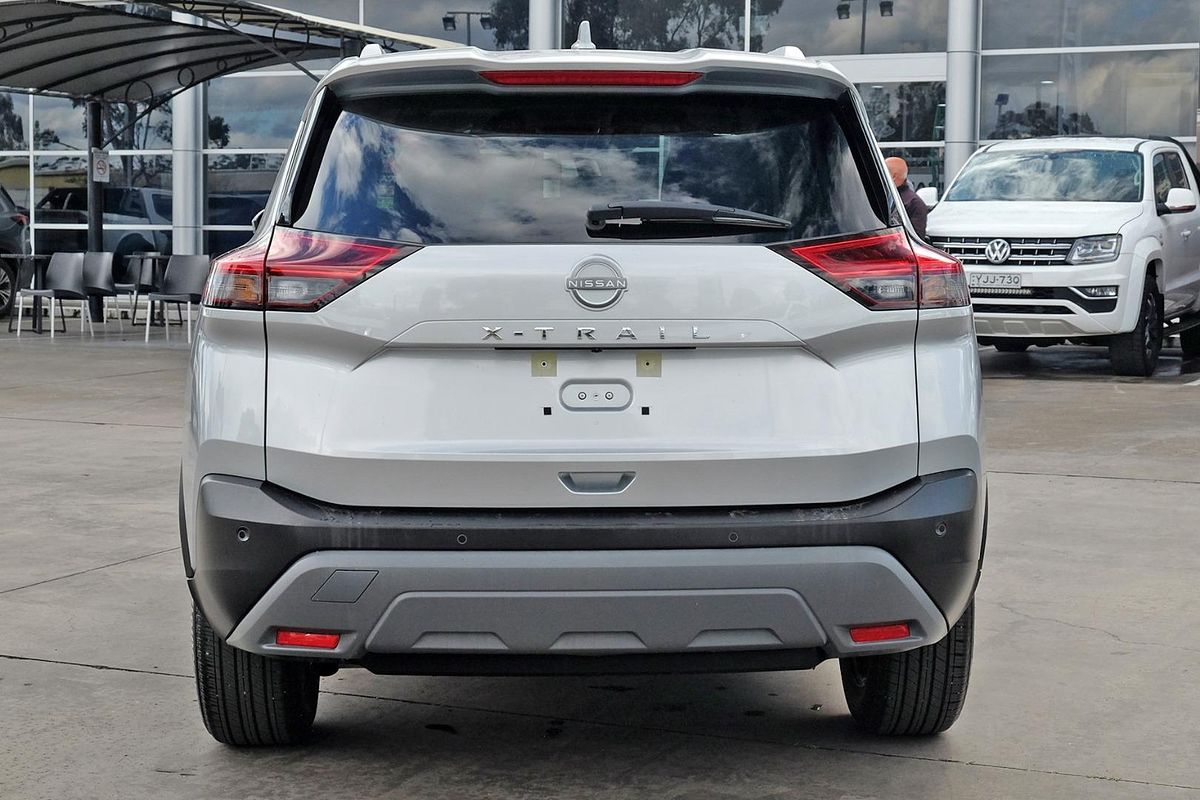 2024 Nissan X-TRAIL ST-L T33