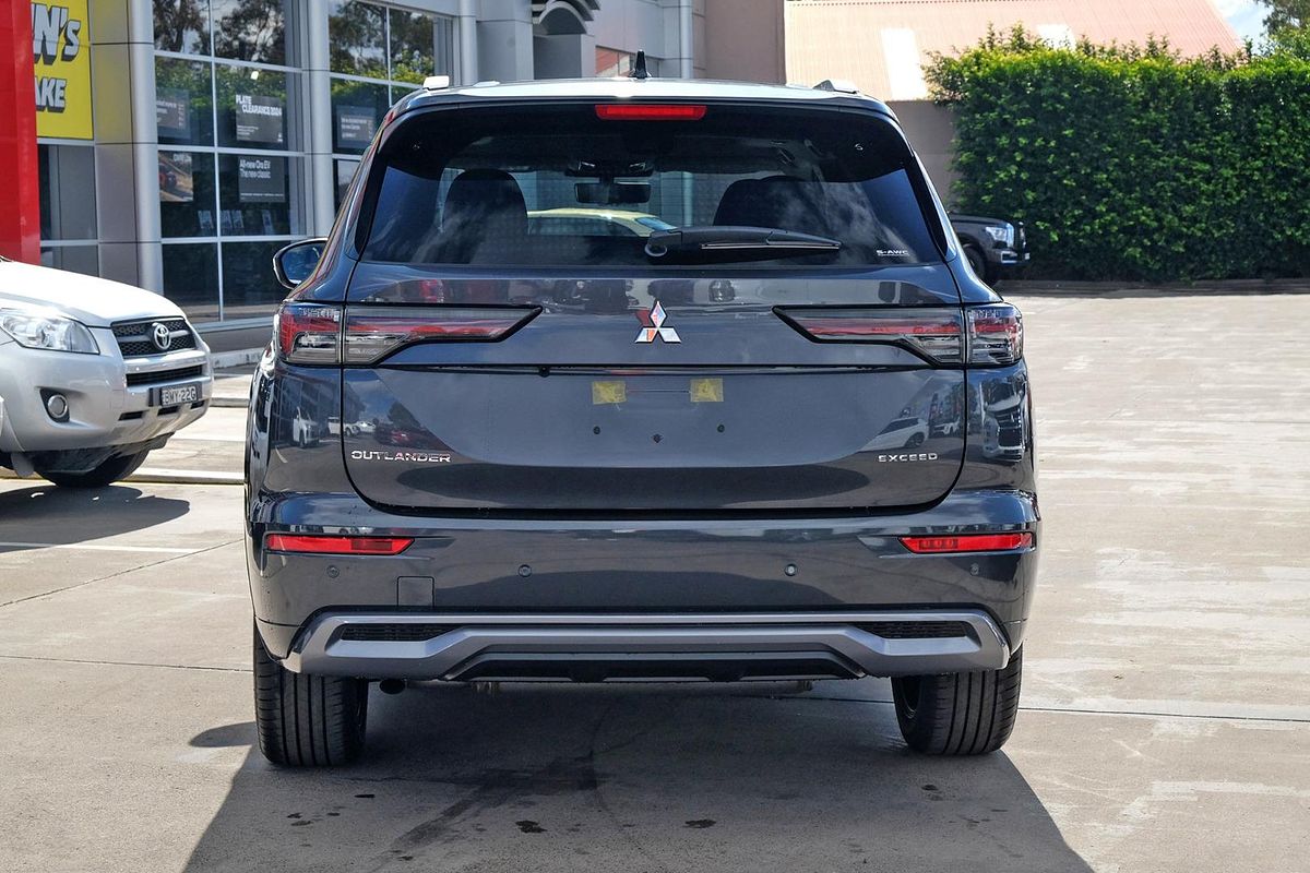 2025 Mitsubishi Outlander Exceed Tourer ZM