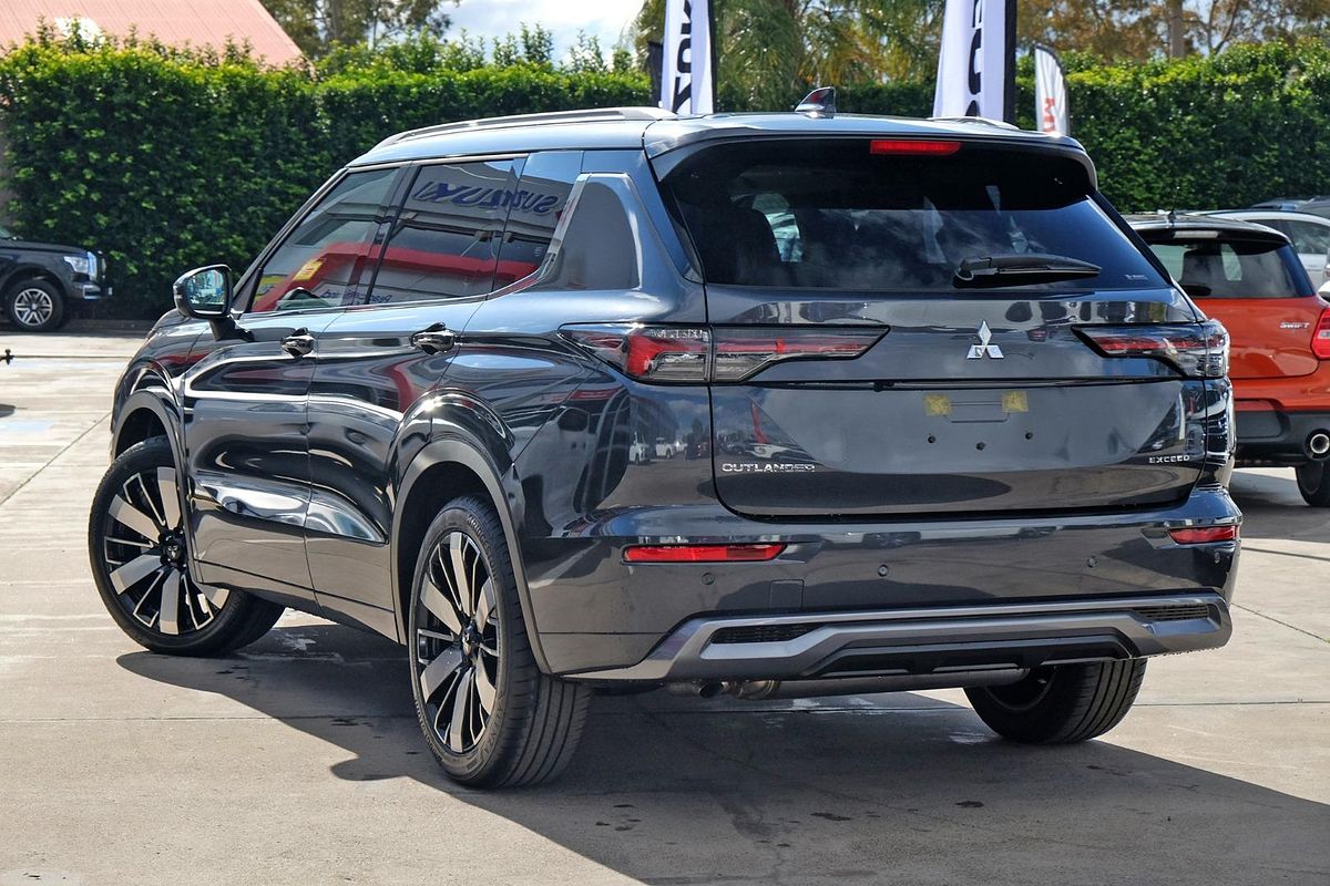 2025 Mitsubishi Outlander Exceed Tourer ZM