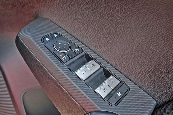 2025 Mitsubishi Outlander ES ZM