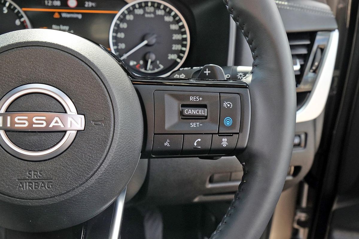 2024 Nissan X-TRAIL ST-L T33
